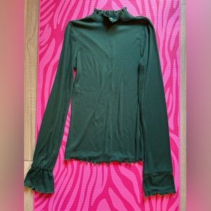 Free People Green Turtle Neck Loose fit Size Medium